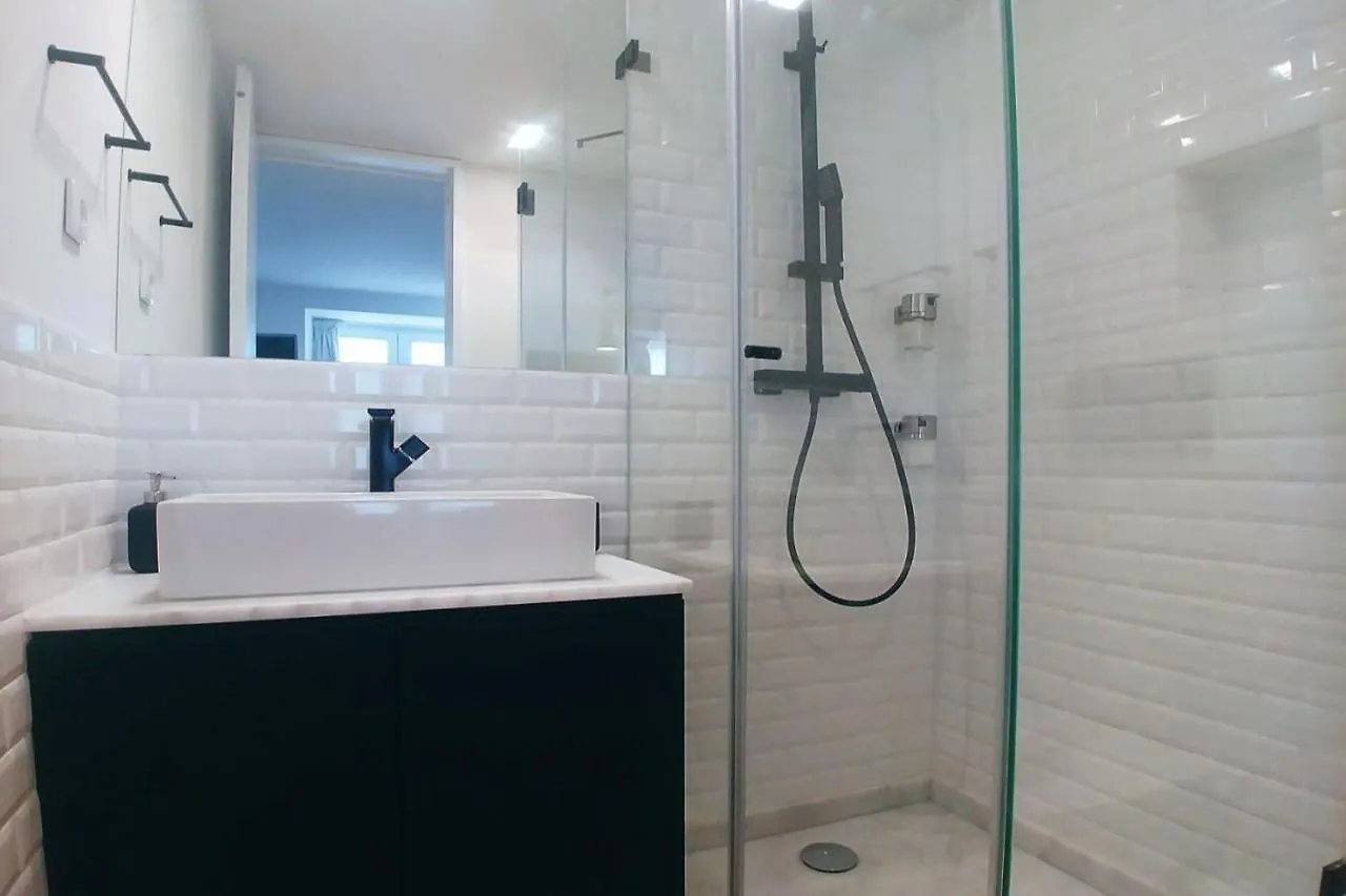 Apartment Belocal - Studio In The Heart Of Alfama In Lisbon